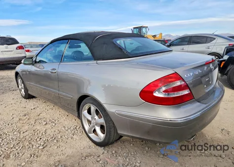 2005 Mercedes-Benz Clk 320 из США, поврежденный, VIN WDBTK65G75T043853